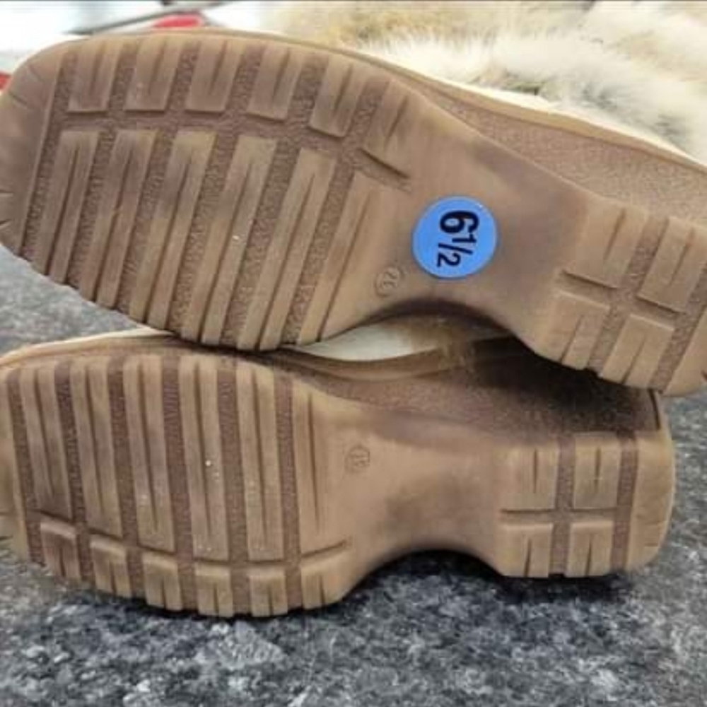 Prajar boots - Picture 2 of 2